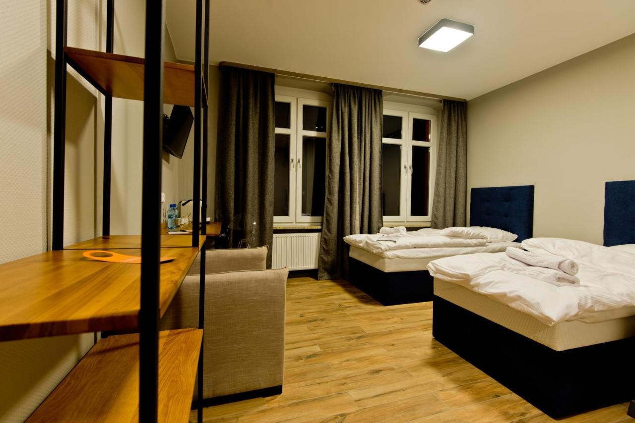 Apartsuites I Sorau Zary  Ngoại thất bức ảnh A room at the hotel
